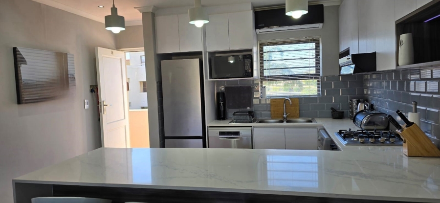 To Let 3 Bedroom Property for Rent in Vredekloof Western Cape